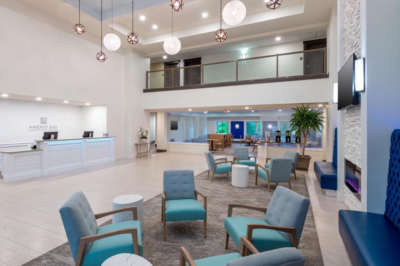 Ameniti Bay - Best Western Signature Collection Fruitville Екстериор снимка